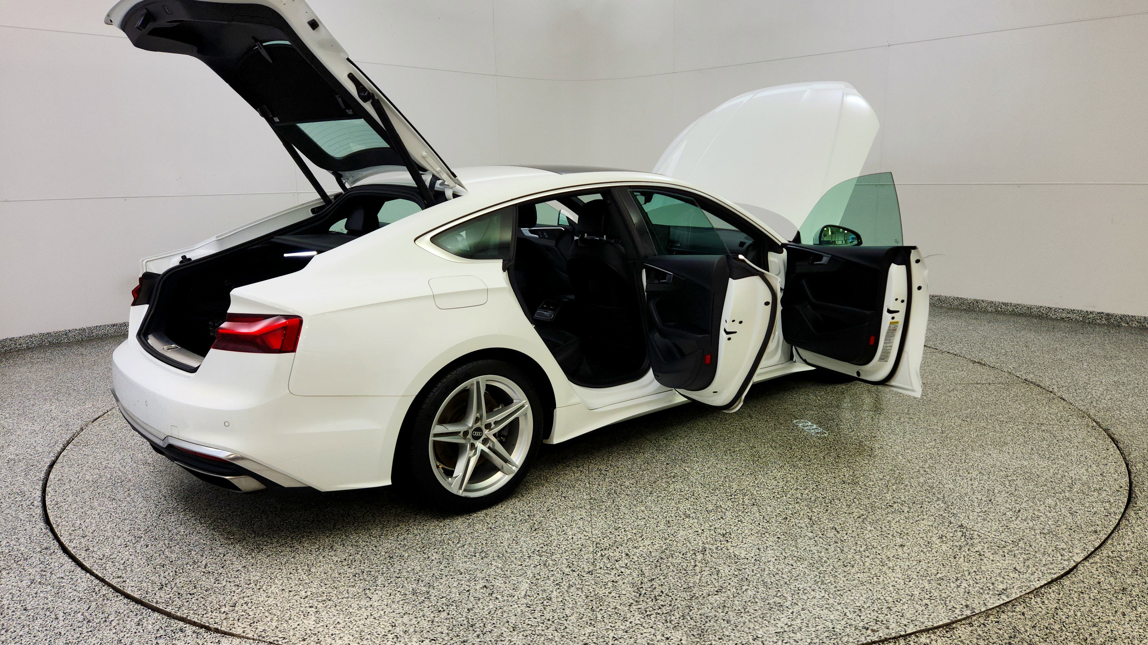 Used 2022 Audi A5 2.0T Premium w/ Convenience Package AWD/4WD image 12