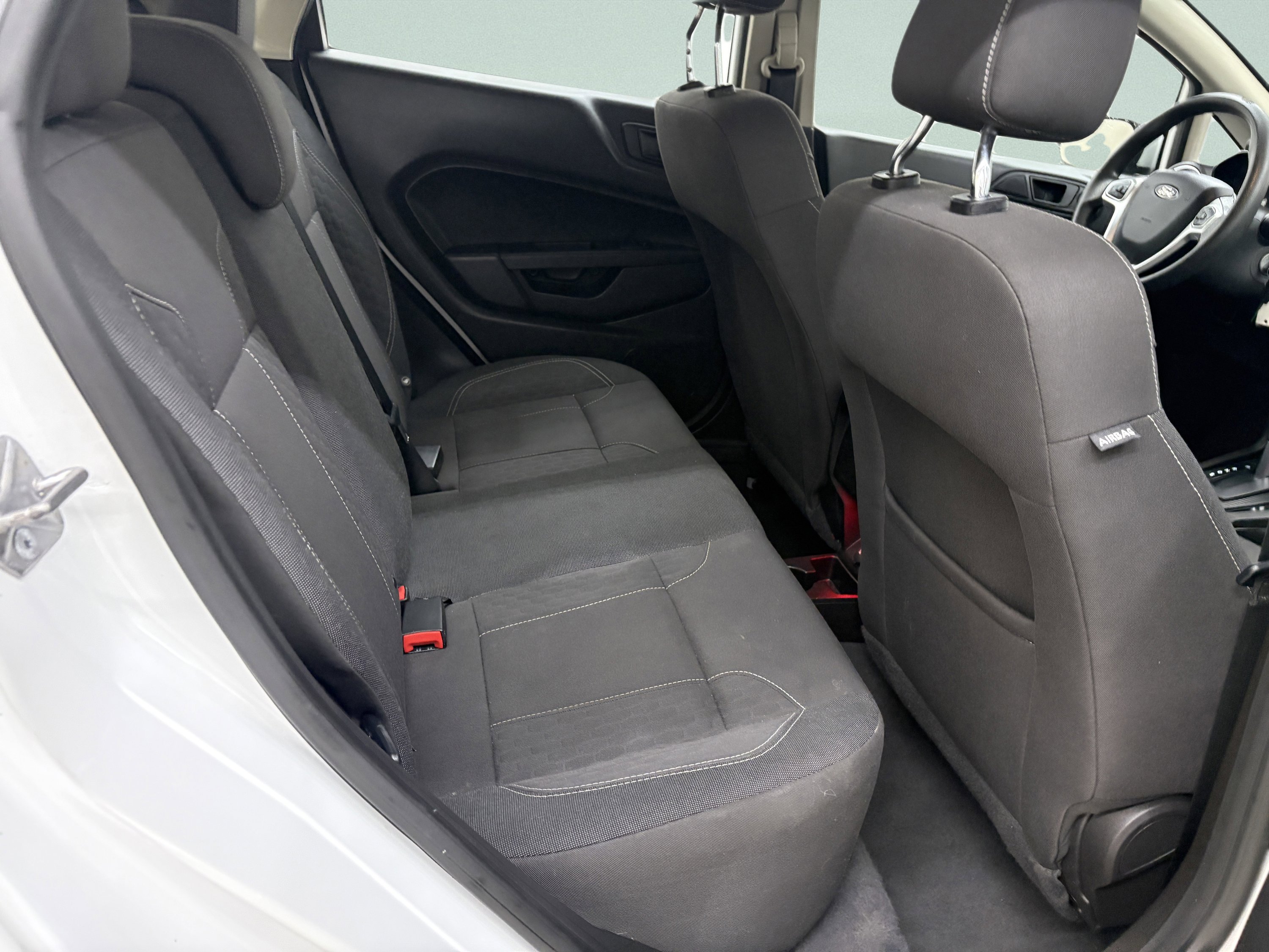 Used 2019 Ford Fiesta SE w/ Equipment Group 201A image 21