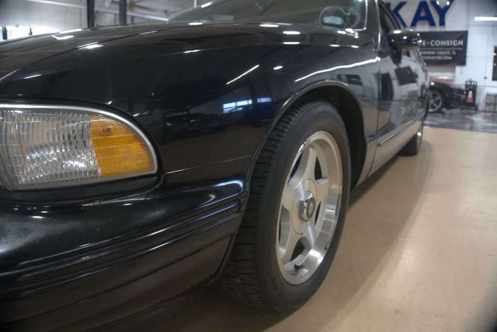 Used 1994 Chevrolet Impala SS image 12