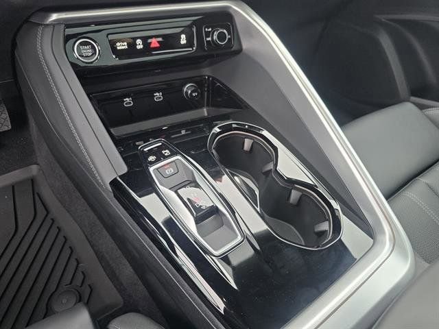Used 2025 Audi Q5 Premium Plus AWD/4WD image 23