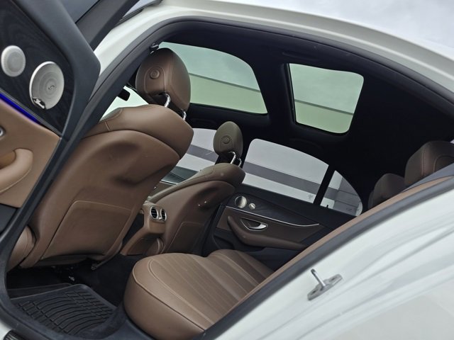 Used 2021 Mercedes-Benz E 350 4MATIC Sedan image 29