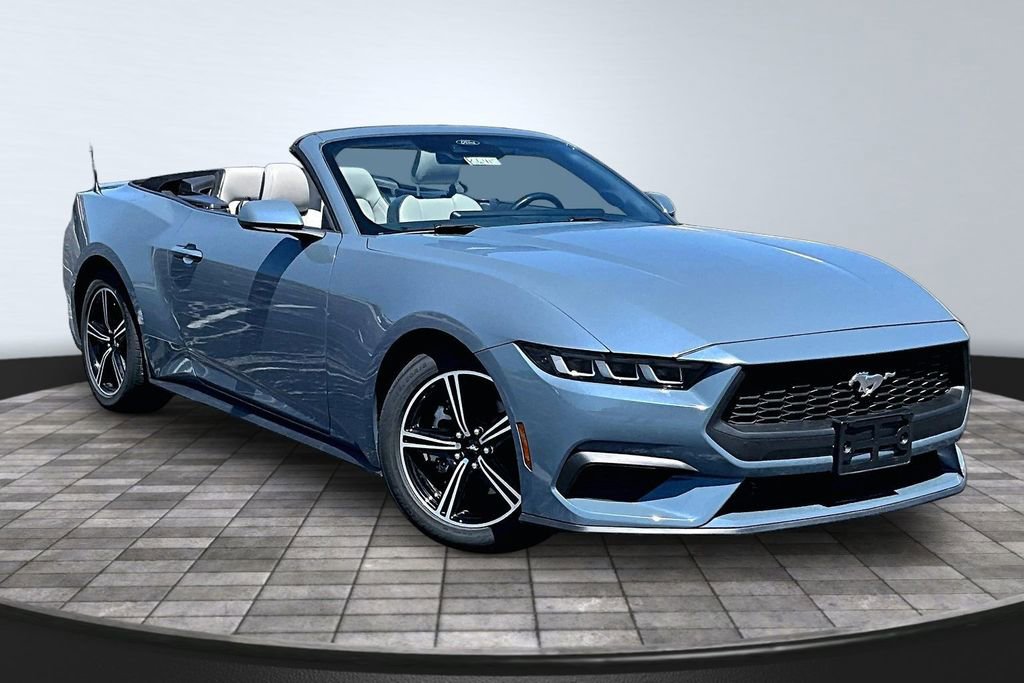 Used 2024 Ford Mustang Premium RWD image 12
