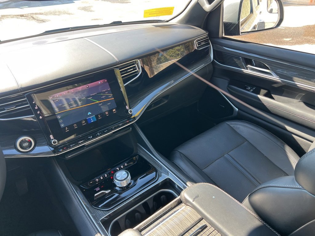 Used 2022 Jeep Wagoneer Series II w/ Premium Group I image 23