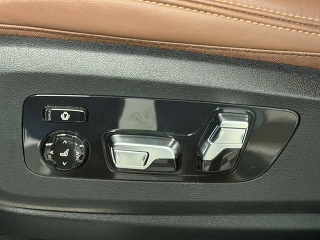 Used 2023 BMW X5 M50i w/ Executive Package AWD/4WD image 19
