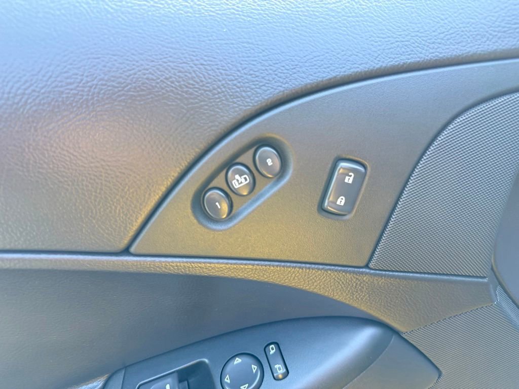 Used 2007 Chevrolet Corvette Convertible w/ Preferred Equipment Group RWD image 19