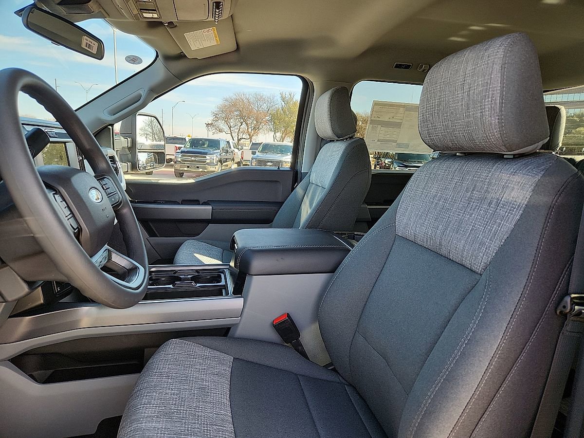 New 2026 Ford F250 XLT w/ FX4 Off-Road Package image 7