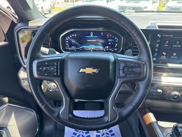 Used 2024 Chevrolet Silverado 1500 High Country w/ Technology Package AWD/4WD image 18