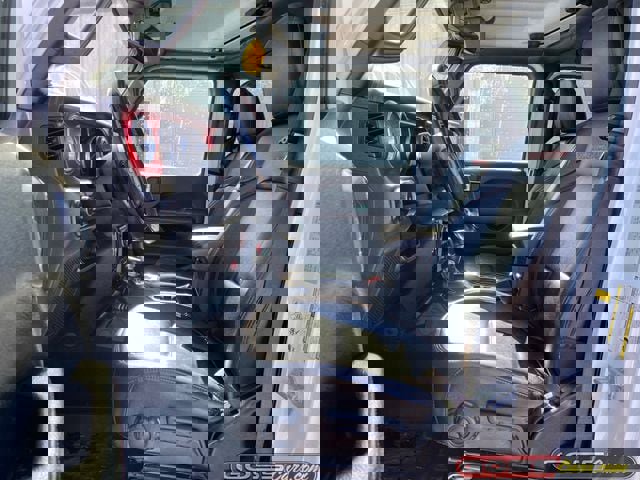 Used 2018 Jeep Wrangler Unlimited Rubicon image 24