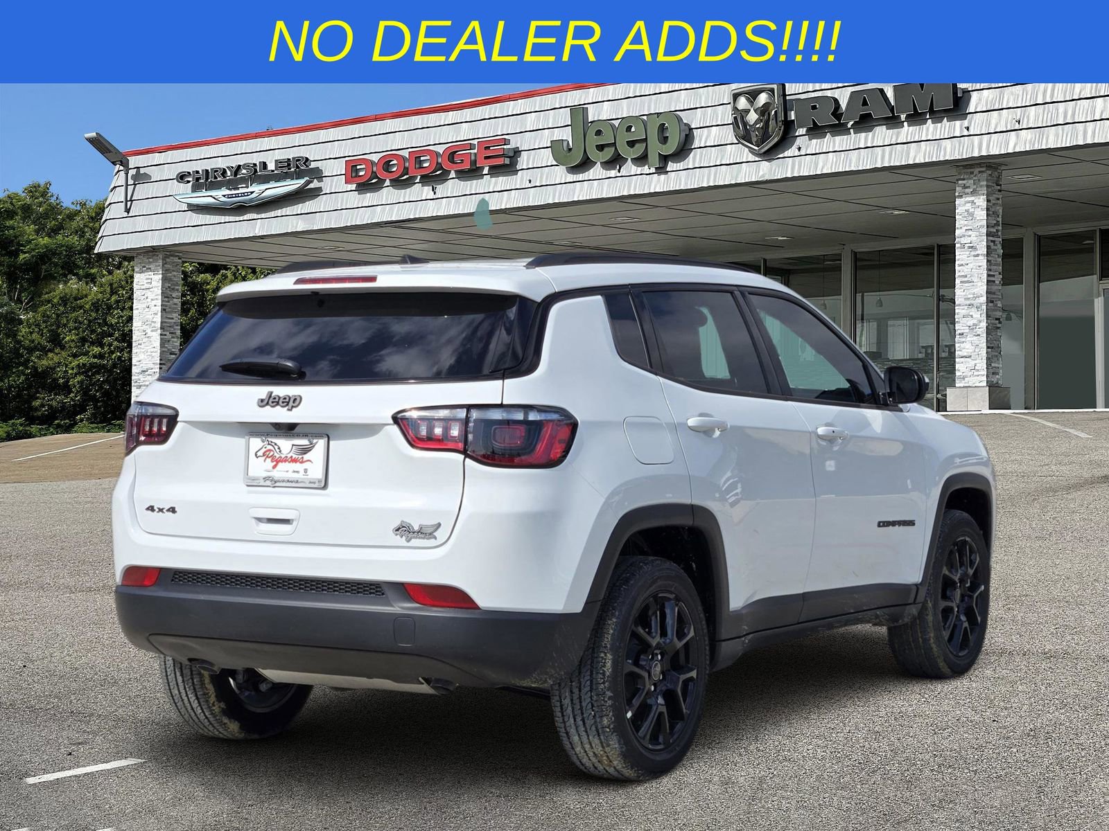New 2026 Jeep Compass Latitude image 5