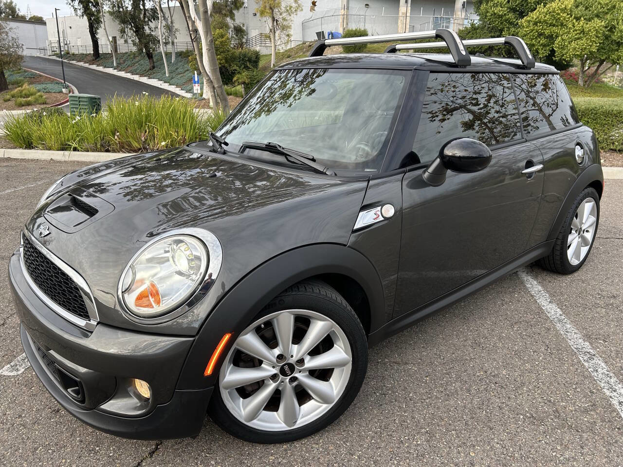 Used 2012 MINI Cooper S image 1