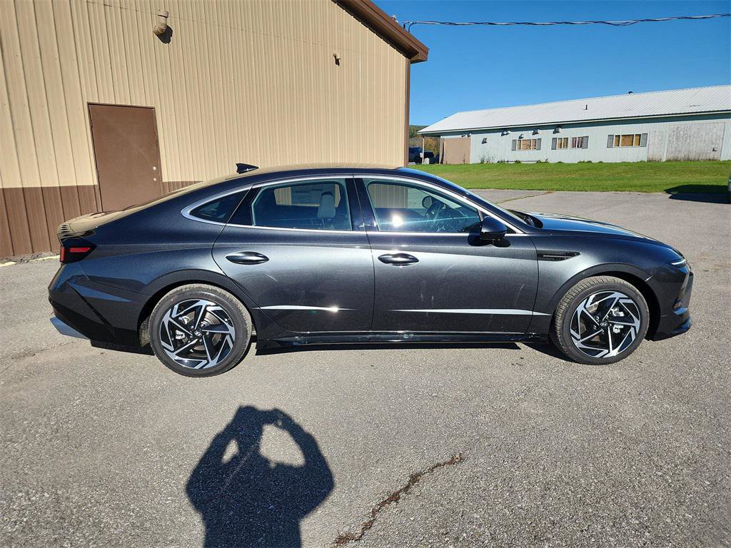 New 2026 Hyundai Sonata SEL image 9
