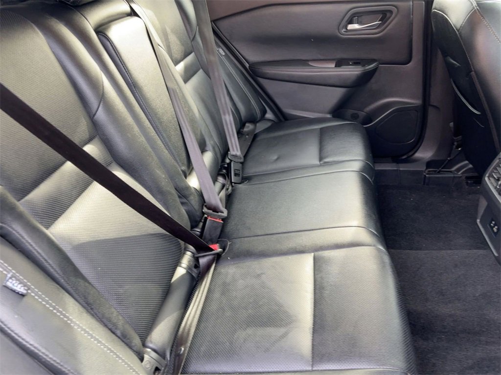 Used 2022 Nissan Rogue SV image 28