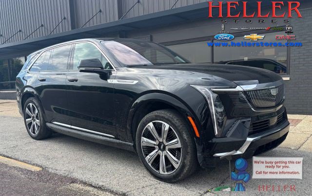 Used 2025 Cadillac Escalade IQ Luxury 2 w/ LPO, Premium Carpet Package AWD/4WD image 1