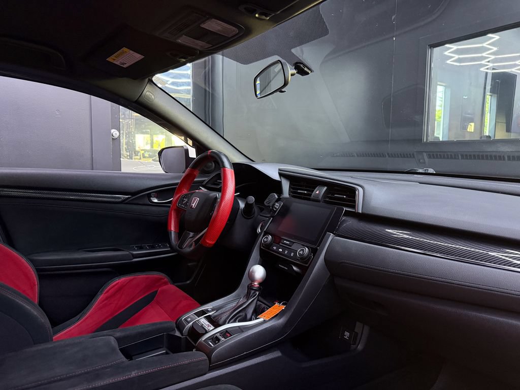 Used 2018 Honda Civic Type R image 23