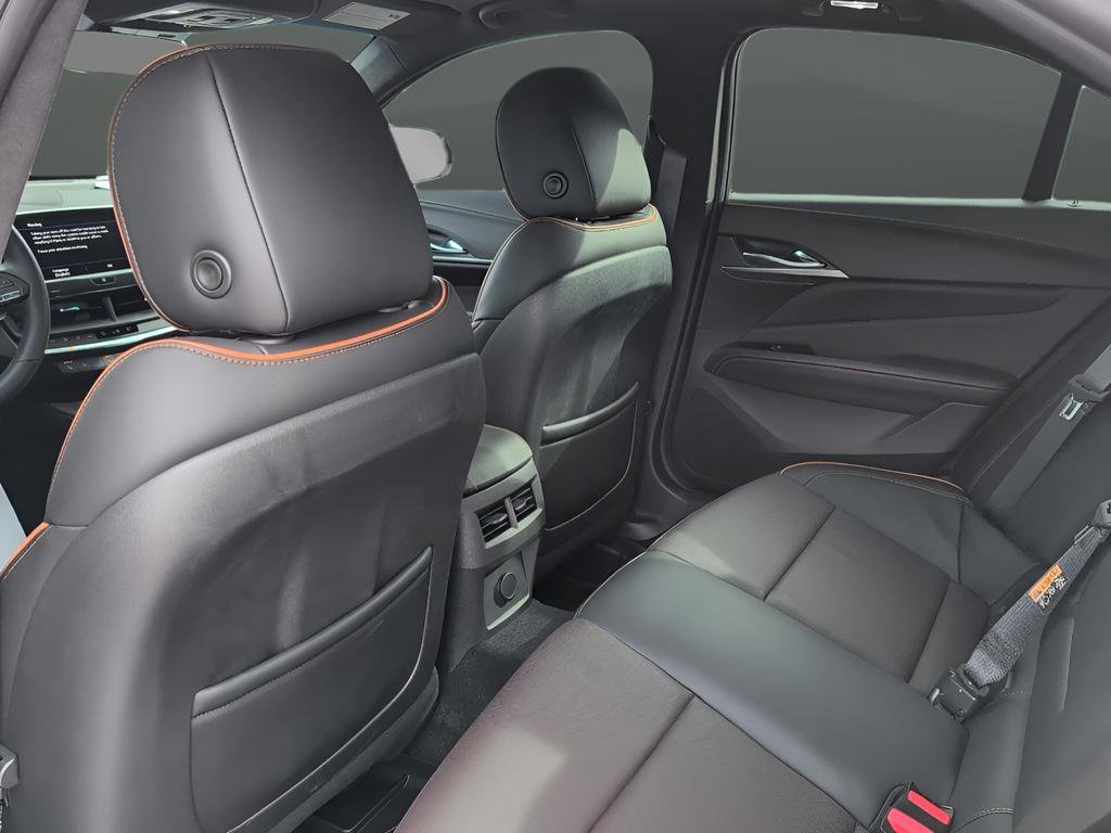 Used 2022 Cadillac CT4 V w/ LPO, ONYX Package image 19