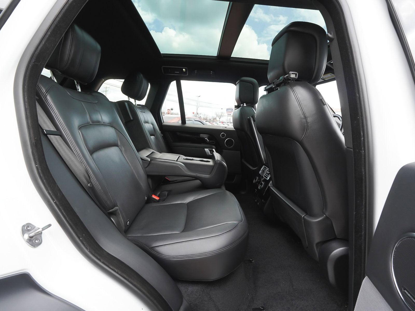 Used 2022 Land Rover Range Rover Westminster Edition AWD/4WD image 42