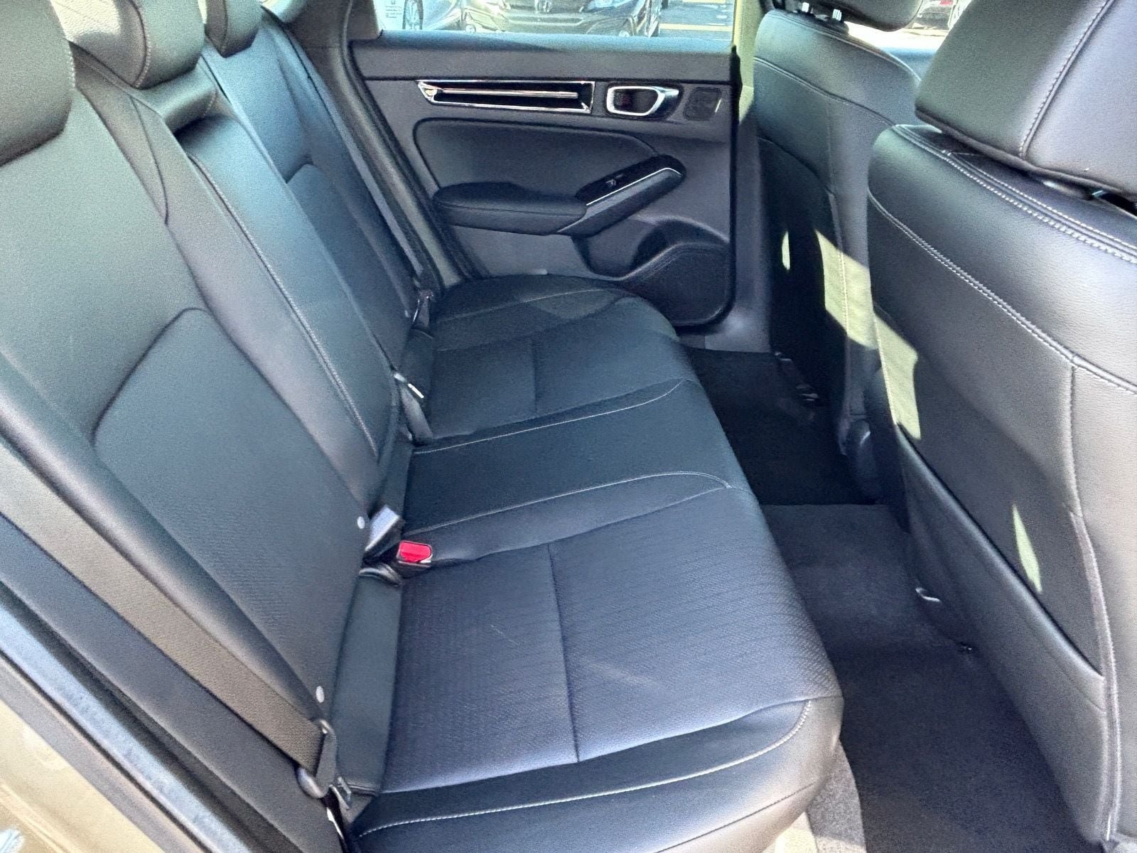 Certified 2025 Honda Civic Sport Touring image 15