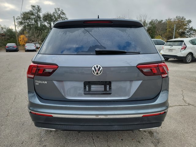 Used 2020 Volkswagen Tiguan SE image 6