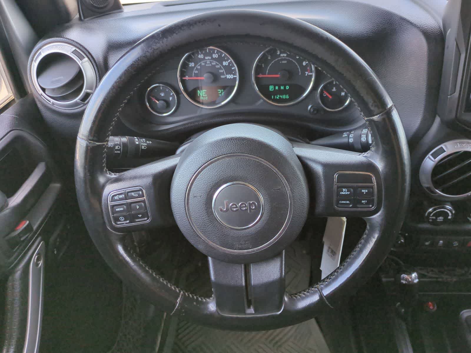 Used 2014 Jeep Wrangler Unlimited Sahara w/ Dual Top Group AWD/4WD image 22