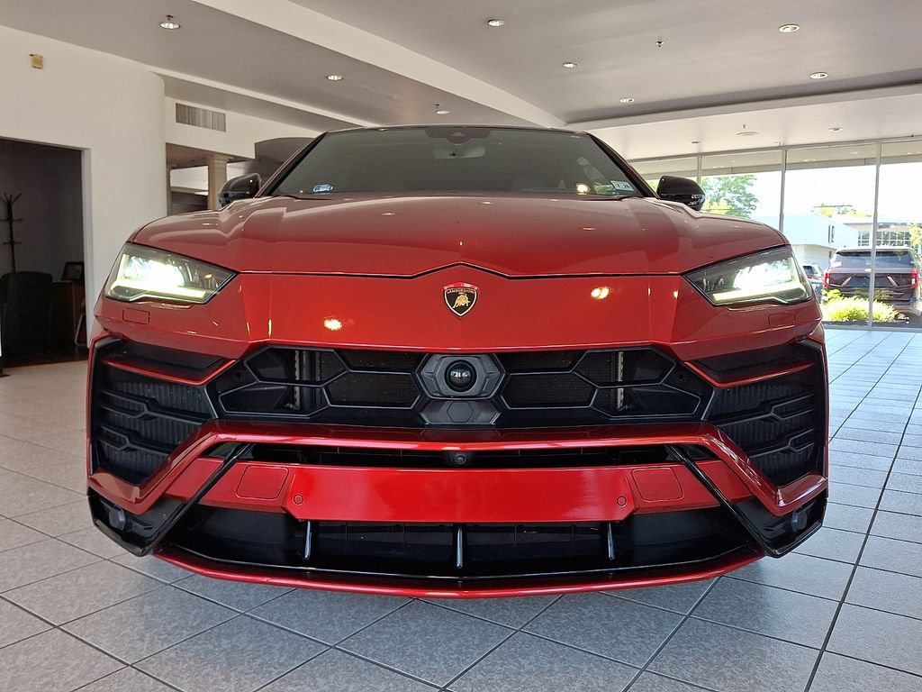 Used 2021 Lamborghini Urus AWD/4WD image 5