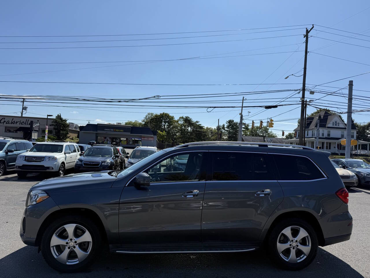 Used 2017 Mercedes-Benz GLS 450 4MATIC image 5