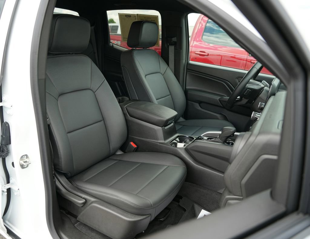 Used 2026 Chevrolet Colorado Trail Boss AWD/4WD image 20