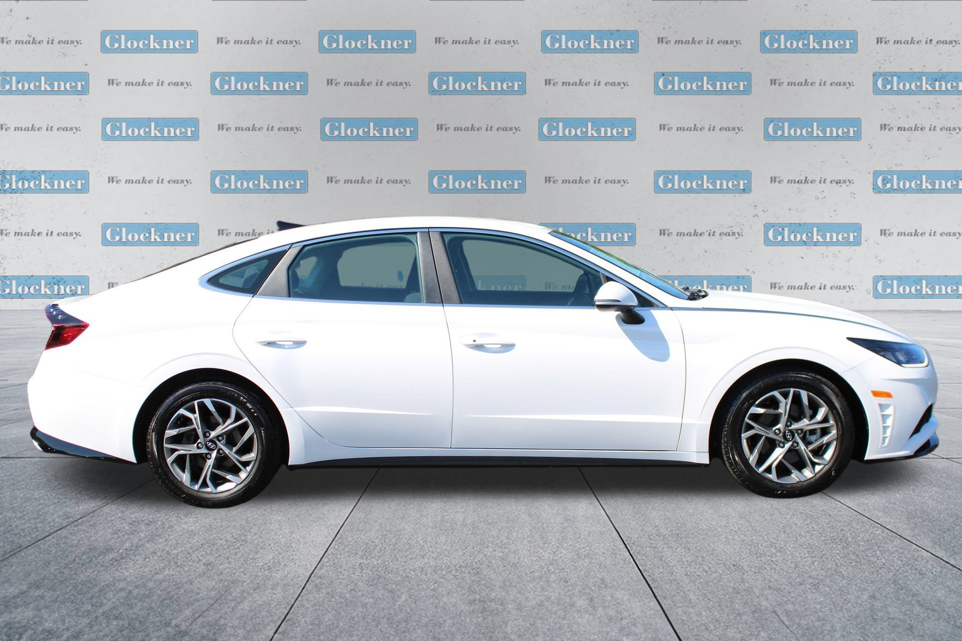 Used 2022 Hyundai Sonata SEL w/ Cargo Package FWD image 4