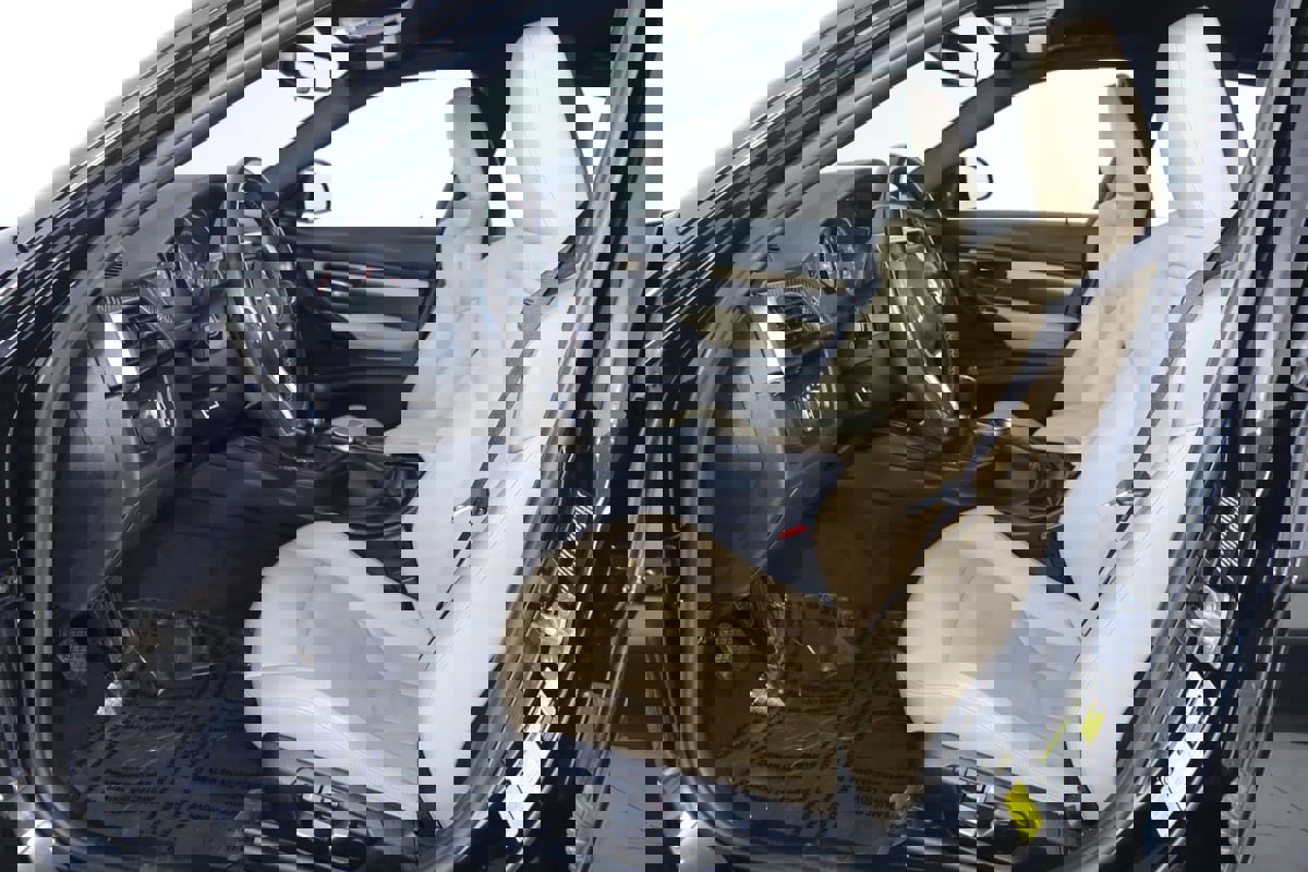 Used 2017 BMW M3 w/ Executive Package image 11