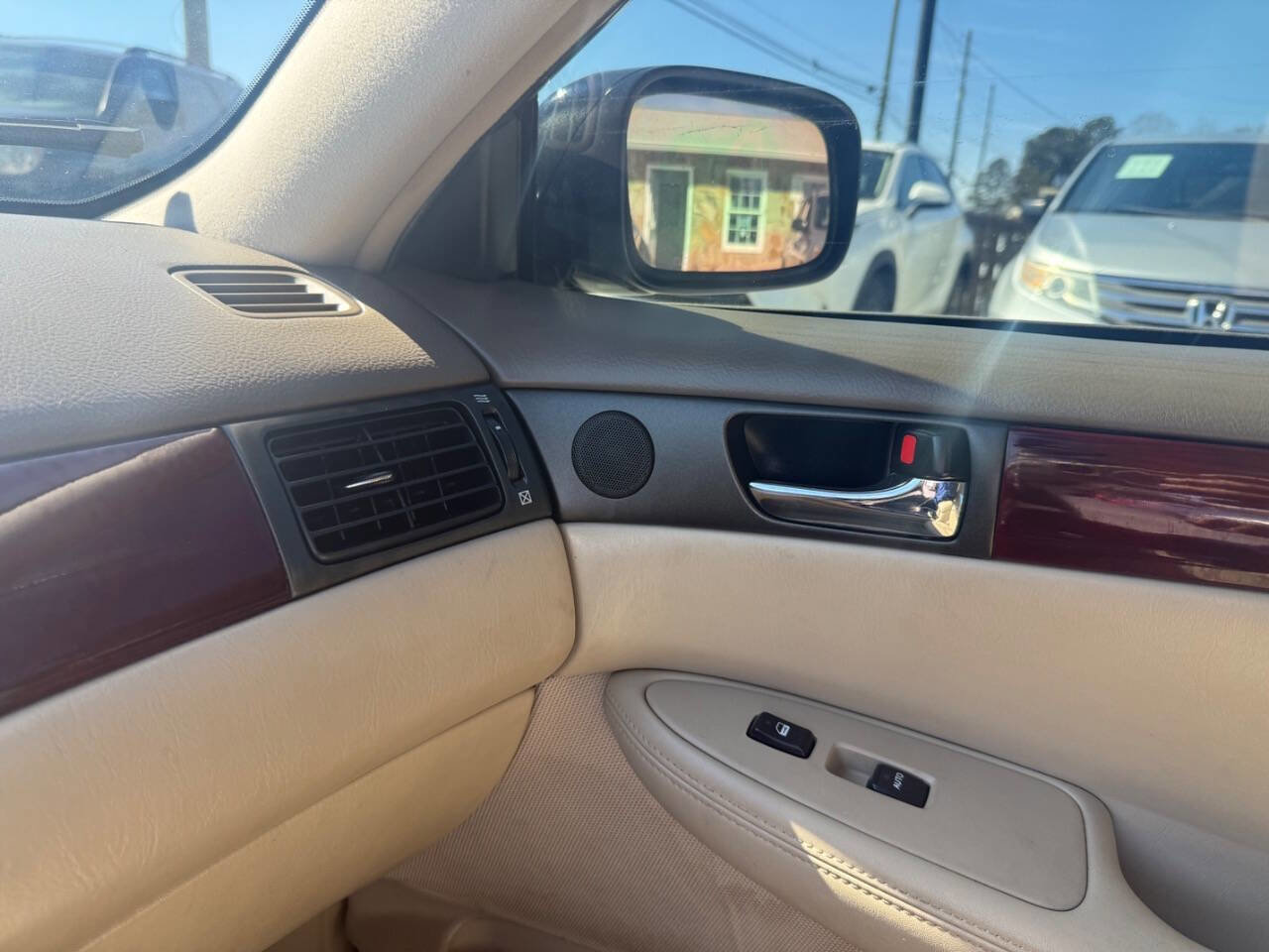 Used 2004 Lexus ES 330 image 21