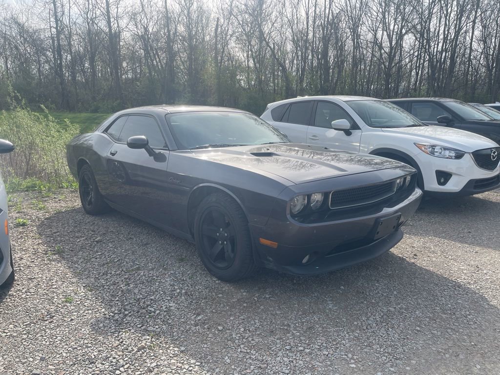 Used 2013 Dodge Challenger SXT Plus image 1