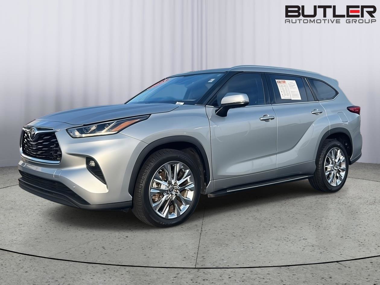 Used 2023 Toyota Highlander Limited