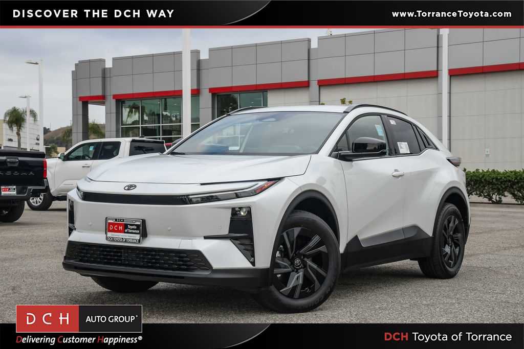 New 2026 Toyota C-HR AWD/4WD video 1