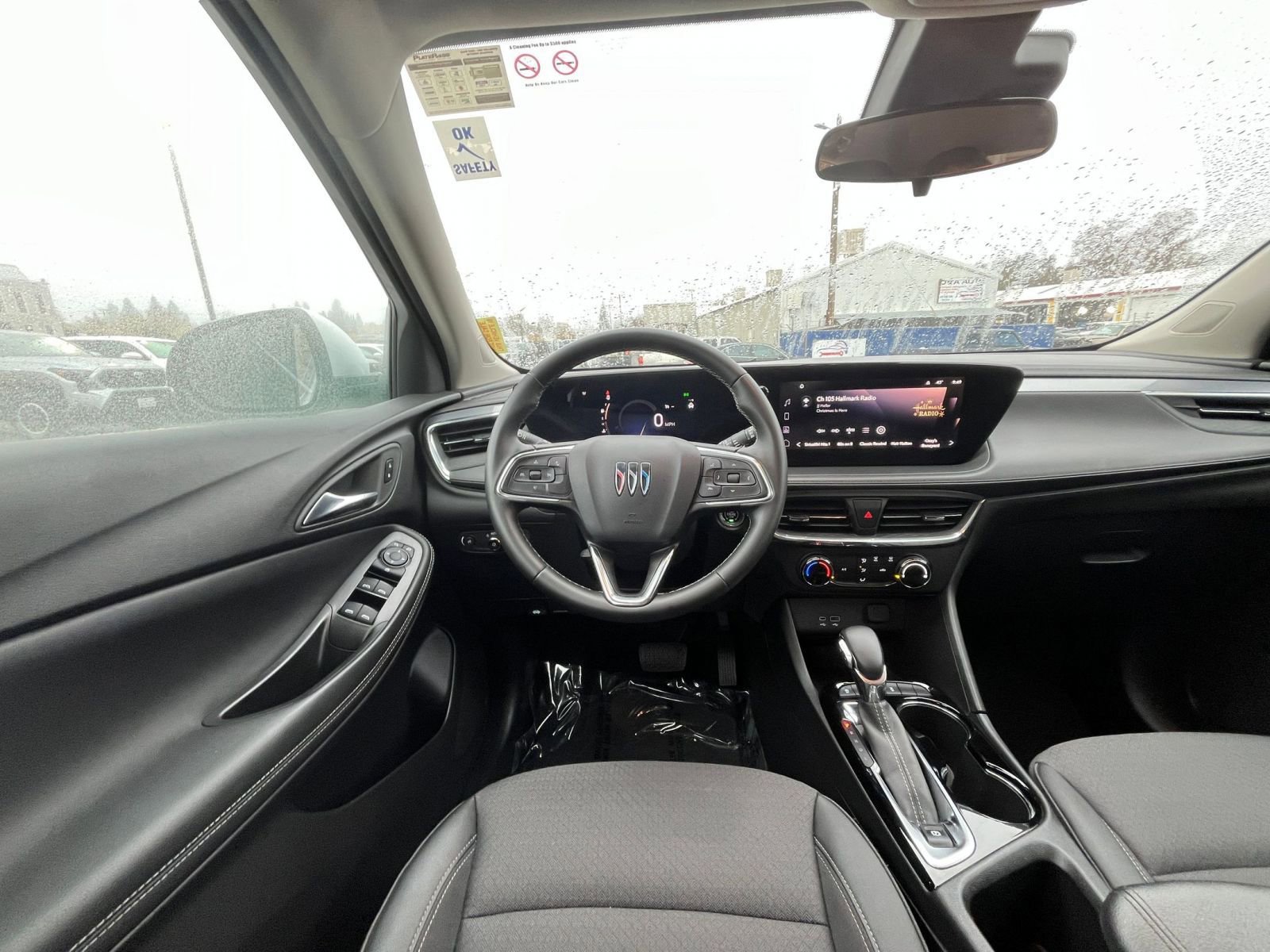 Used 2025 Buick Encore GX Preferred image 32