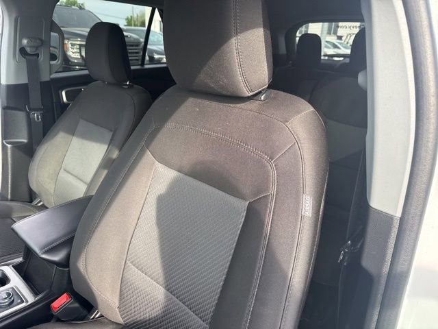Used 2023 Ford Explorer XLT AWD/4WD image 10