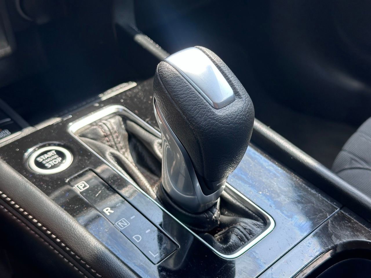 Used 2022 Nissan Kicks SV FWD image 33