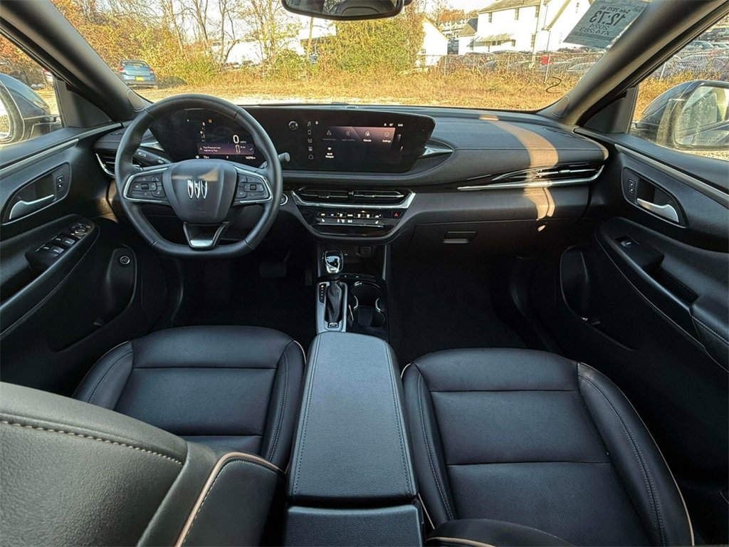 Used 2024 Buick Envista Avenir image 27