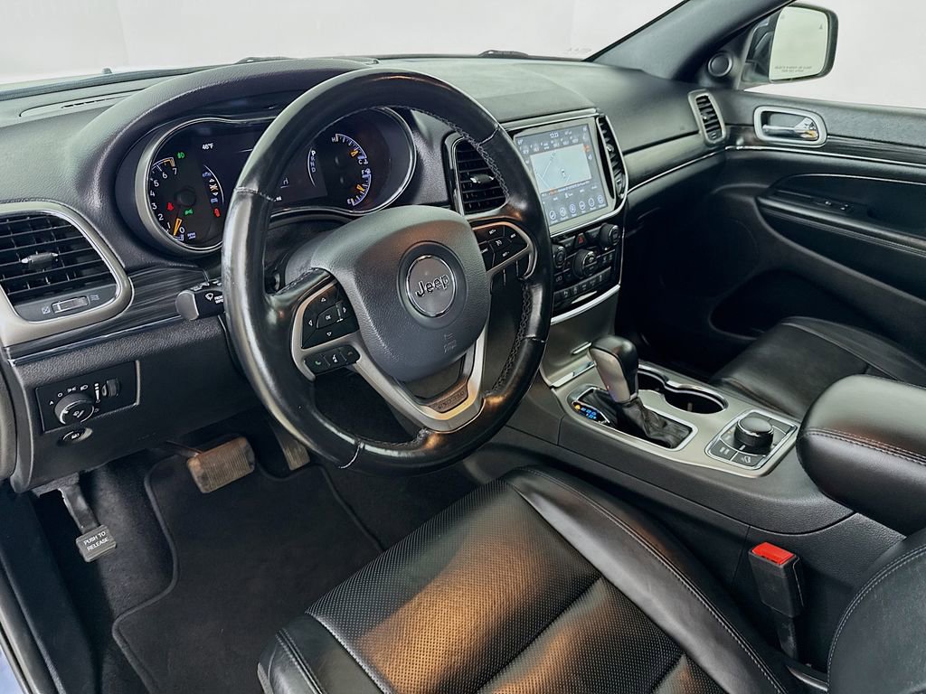 Used 2020 Jeep Grand Cherokee Limited w/ Luxury Group II image 10