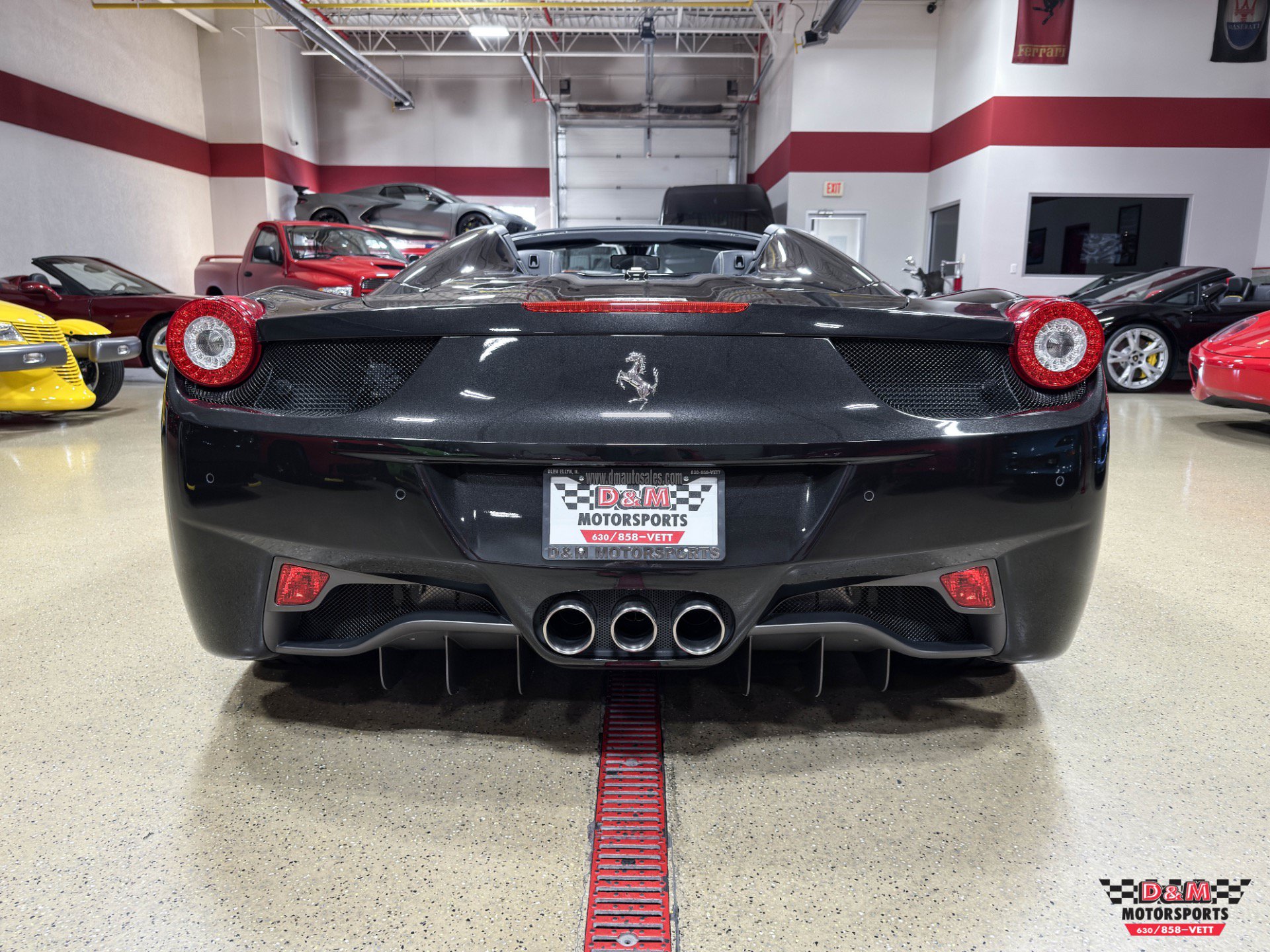 Used 2013 Ferrari 458 Spider RWD image 4