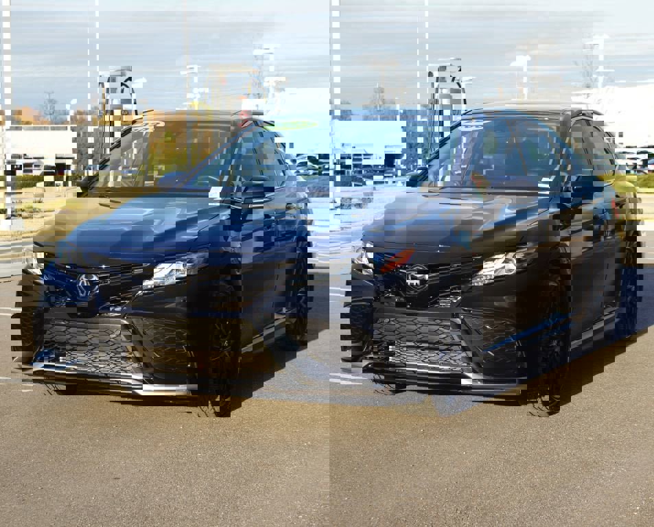 Used 2023 Toyota Camry XSE image 24