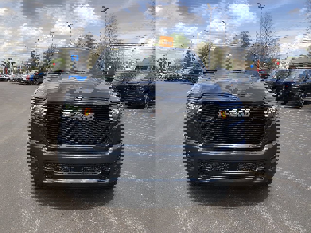 New 2026 RAM 1500 4x4 Crew Cab image 16