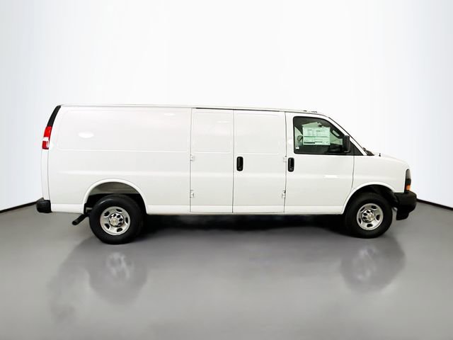 New 2026 Chevrolet Express 2500 Extended image 10