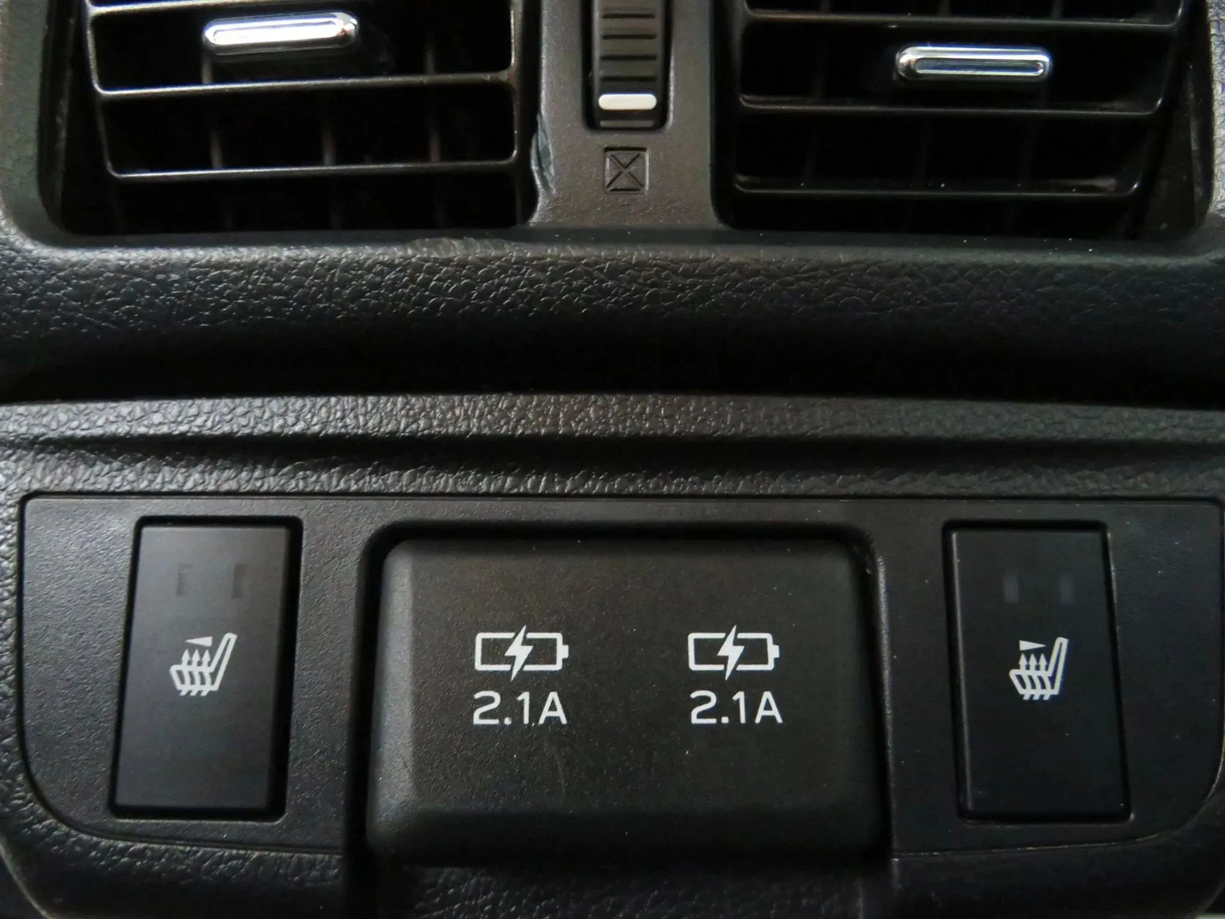 Used 2019 Subaru Outback 2.5i Limited image 43
