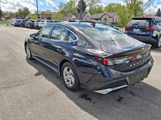 Used 2025 Hyundai Sonata SE FWD image 5