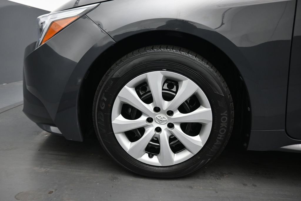 Used 2023 Toyota Corolla LE FWD image 49