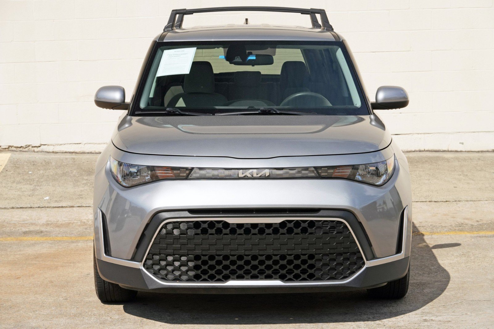 Used 2023 Kia Soul LX w/ LX Technology Package FWD image 38