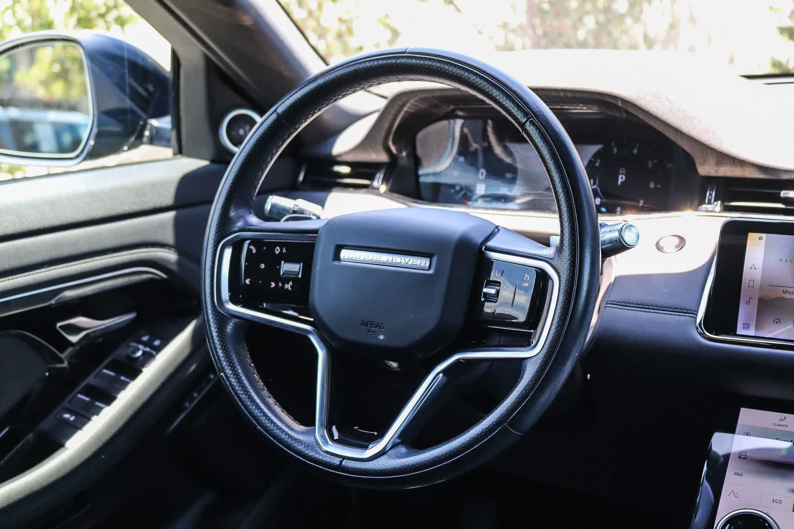 Used 2021 Land Rover Range Rover Evoque R-Dynamic SE AWD/4WD image 15