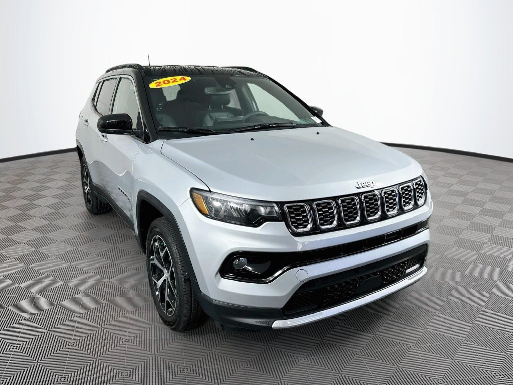 Certified 2024 Jeep Compass Limited AWD/4WD image 2