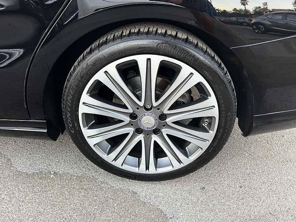 Used 2018 Mercedes-Benz CLA 250 image 9