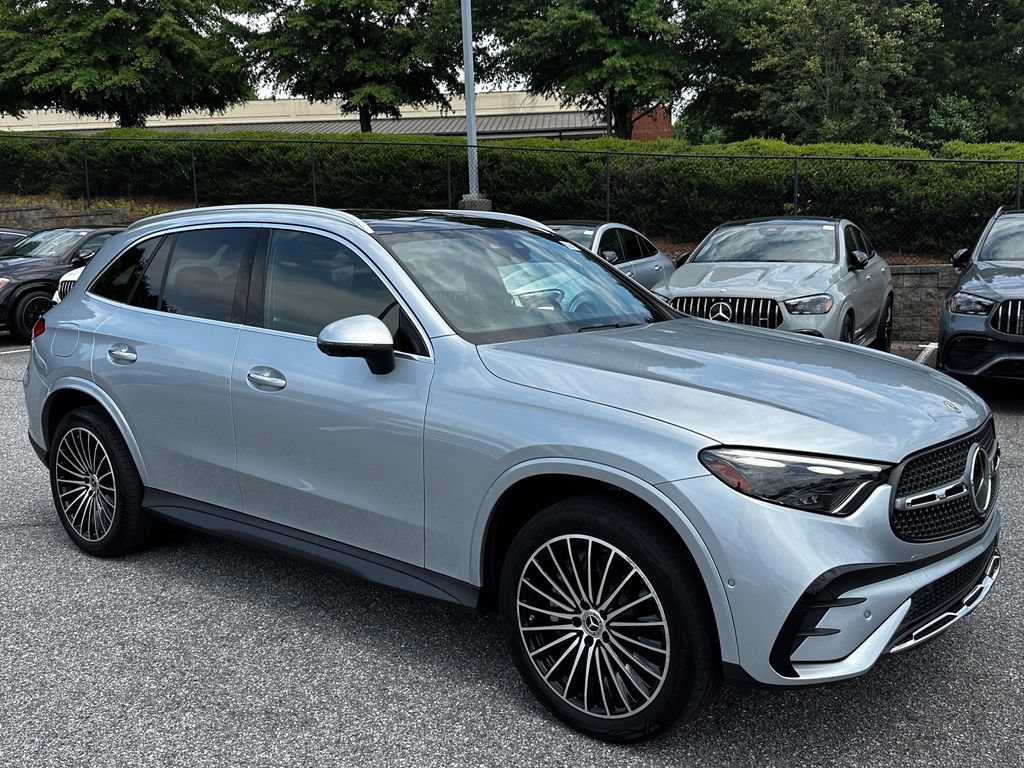 Certified 2024 Mercedes-Benz GLC 300 image 2