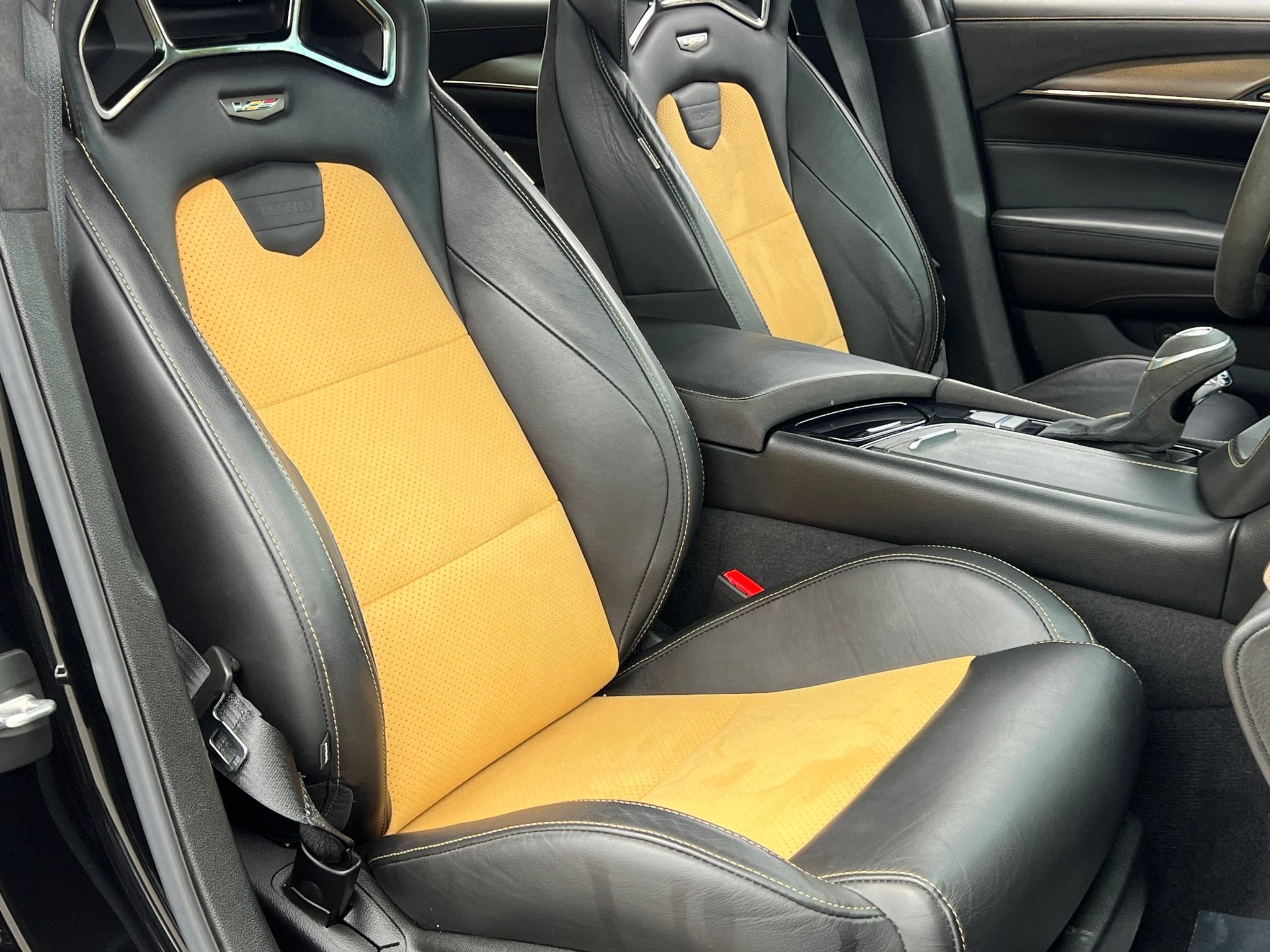 Used 2018 Cadillac CTS V w/ Carbon Fiber Package RWD image 18